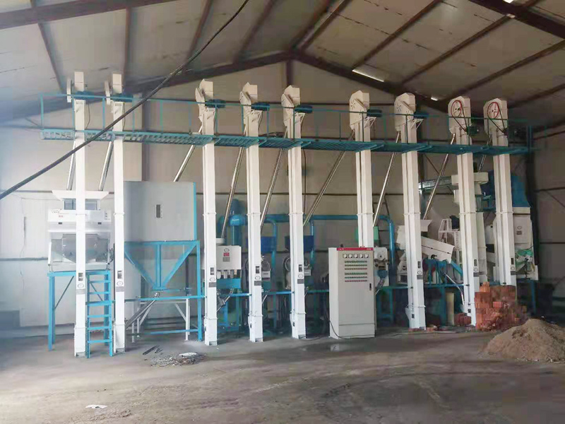黑龙江建三江NZJ 20吨开云在线安装调试完毕